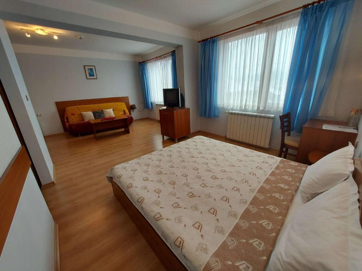 Boryka Family Hotel Asikoria Εξωτερικό φωτογραφία