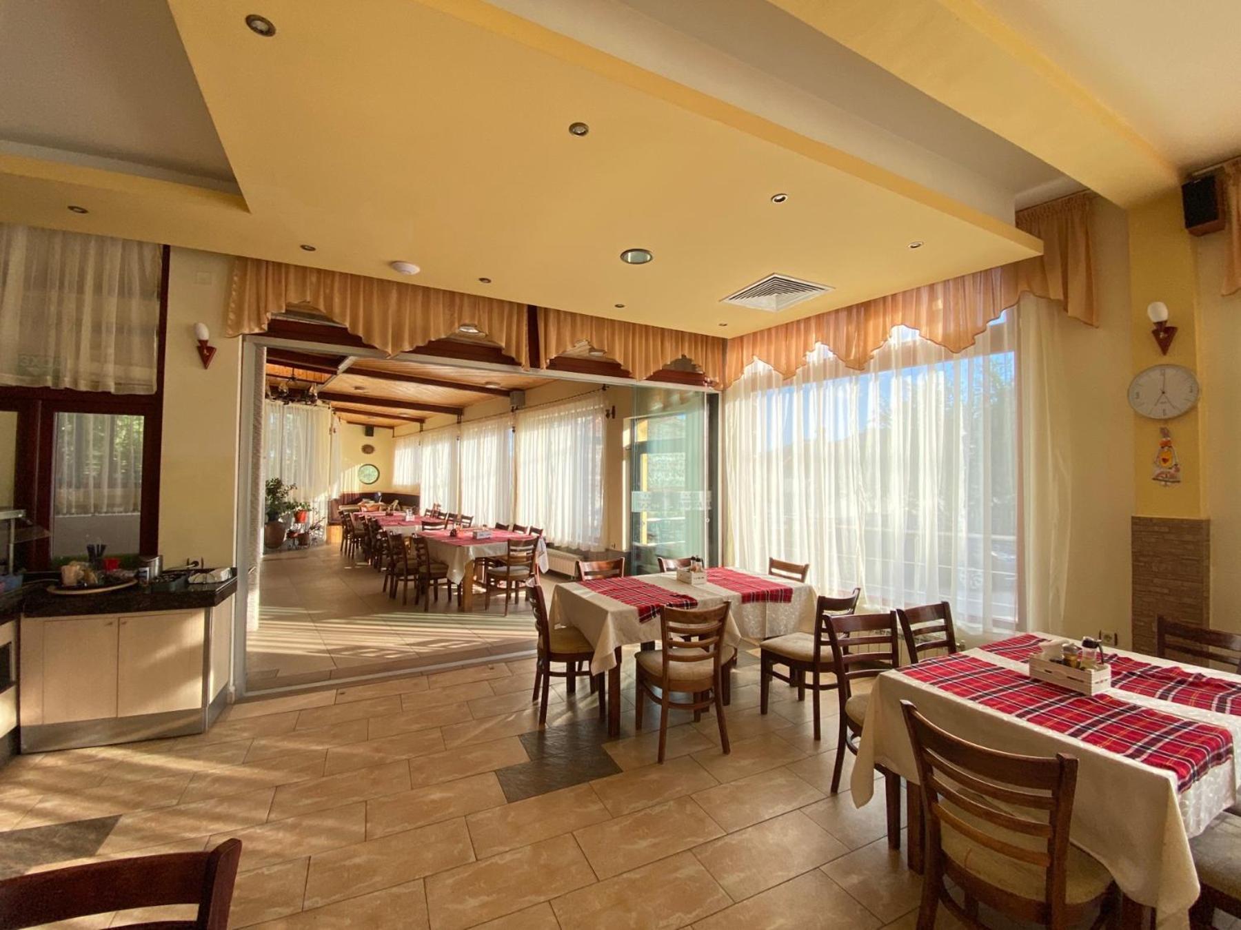 Boryka Family Hotel Asikoria Εξωτερικό φωτογραφία