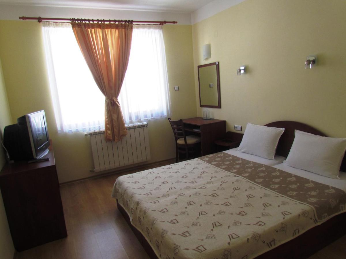 Boryka Family Hotel Asikoria Εξωτερικό φωτογραφία