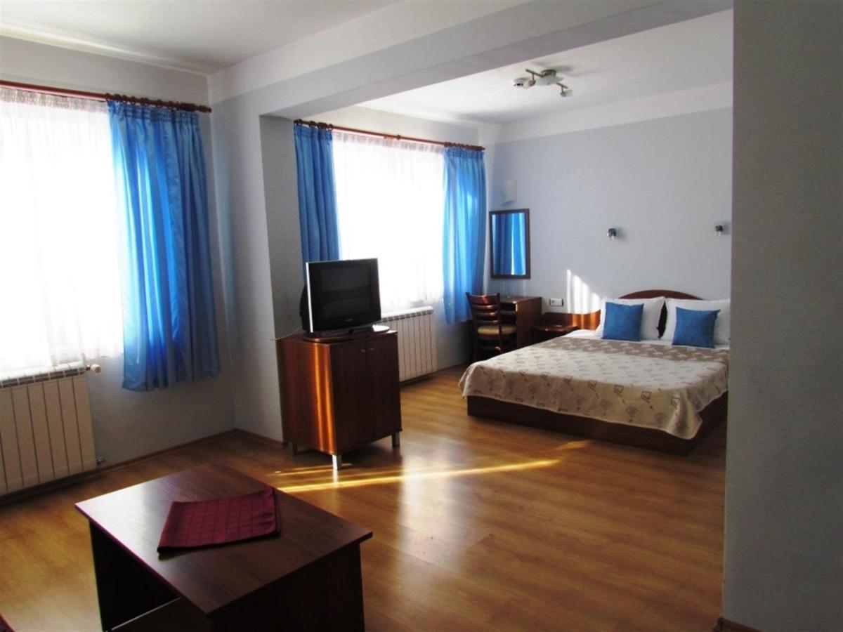 Boryka Family Hotel Asikoria Εξωτερικό φωτογραφία