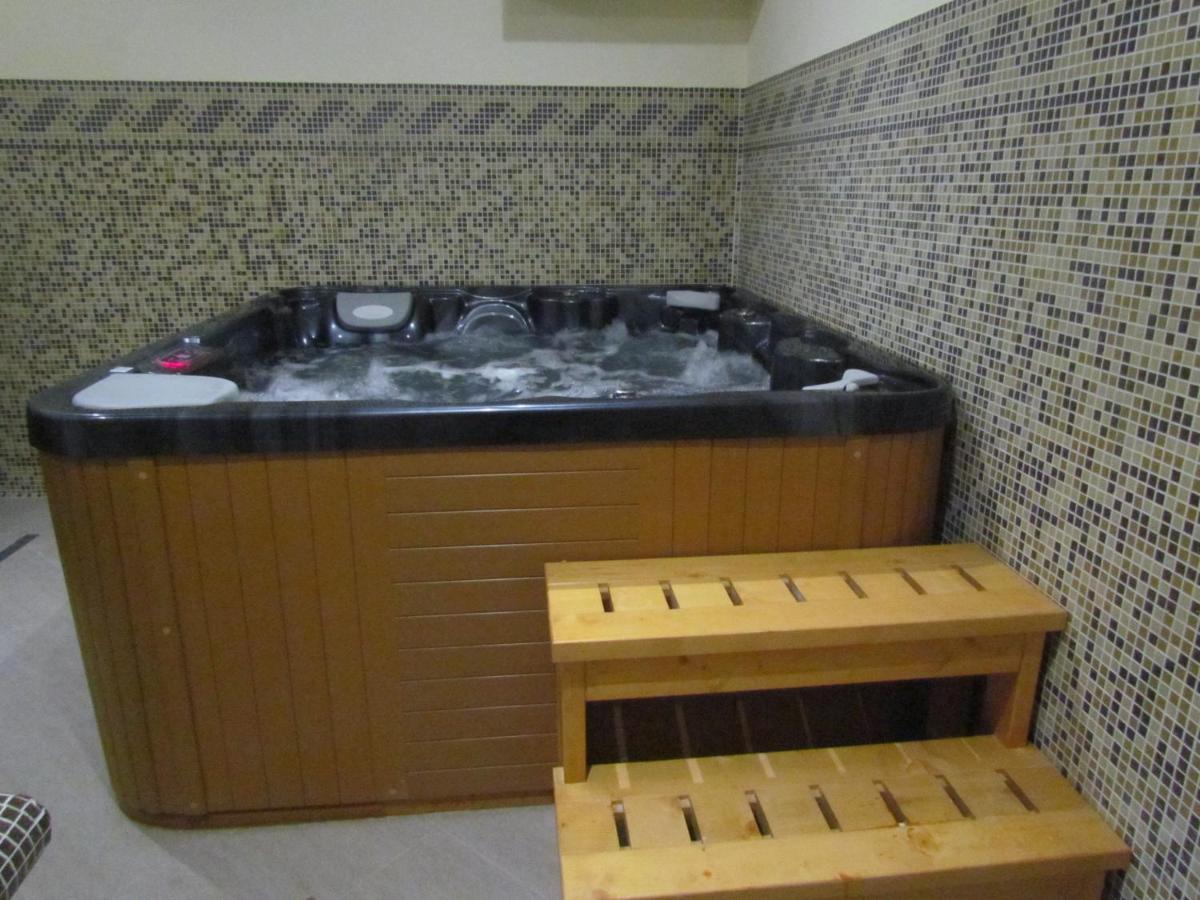 Boryka Family Hotel Asikoria Εξωτερικό φωτογραφία